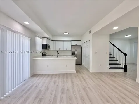 5230 NW 109th Avenue Doral FL 33178