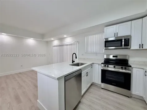 5230 NW 109th Avenue Doral FL 33178
