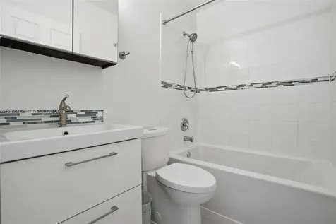 11202 NW 56th Street Doral FL 33178