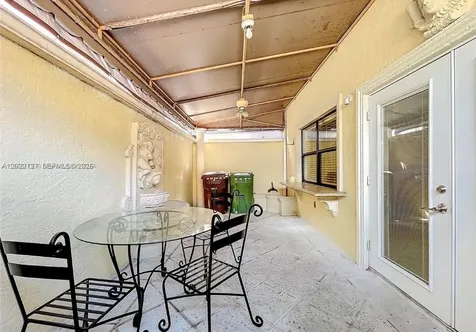 5350 W 26th Avenue Hialeah FL 33016