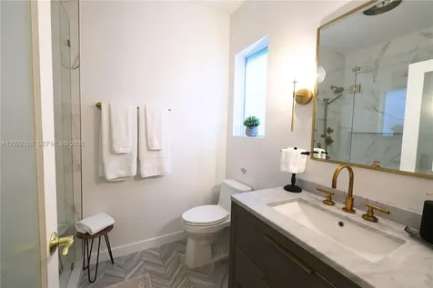 2338 SW 11th Street Miami FL 33135