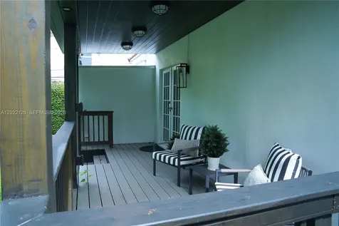 2338 SW 11th Street Miami FL 33135
