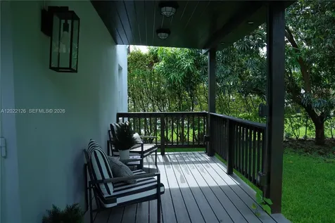 2338 SW 11th Street Miami FL 33135