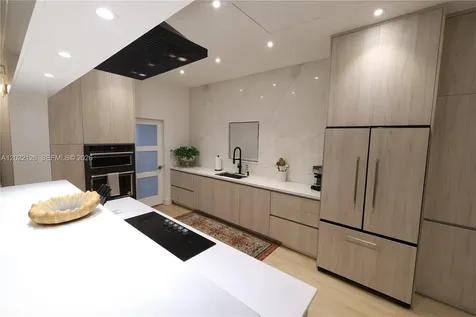 2338 SW 11th Street Miami FL 33135