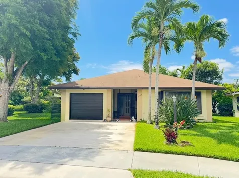 2736 Carnation Court Delray Beach FL 33445