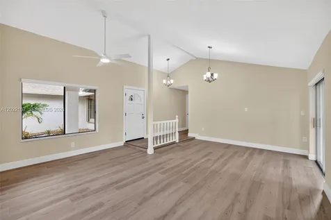 1660 NW 94th Avenue Plantation FL 33322