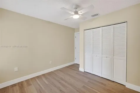 1660 NW 94th Avenue Plantation FL 33322
