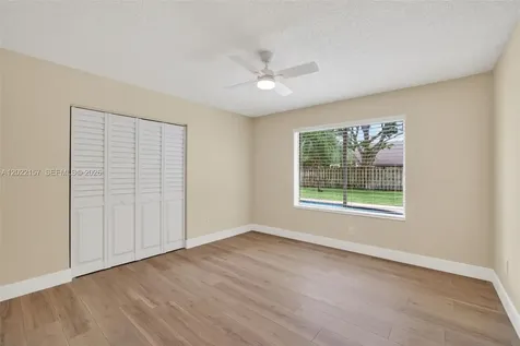 1660 NW 94th Avenue Plantation FL 33322