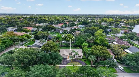 1660 NW 94th Avenue Plantation FL 33322