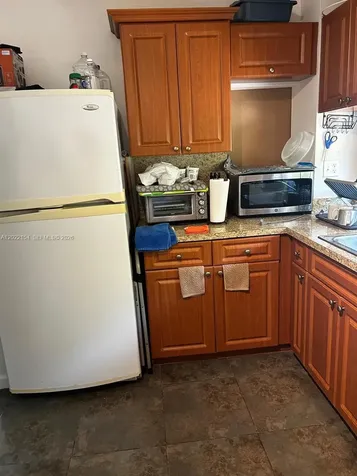 17021 N Bay Road Sunny Isles Beach FL 33160