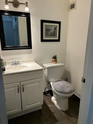 17021 N Bay Road Sunny Isles Beach FL 33160