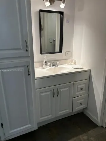 17021 N Bay Road Sunny Isles Beach FL 33160