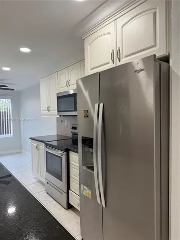 8231 NW 8th Place Plantation FL 33324