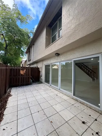 8231 NW 8th Place Plantation FL 33324