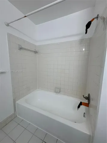 8231 NW 8th Place Plantation FL 33324