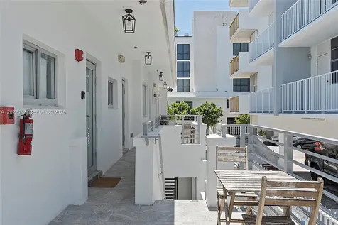 235 18th Street Miami Beach FL 33139