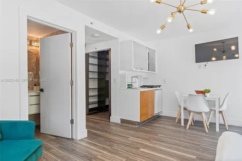 235 18th Street Miami Beach FL 33139