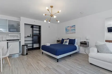 235 18th Street Miami Beach FL 33139