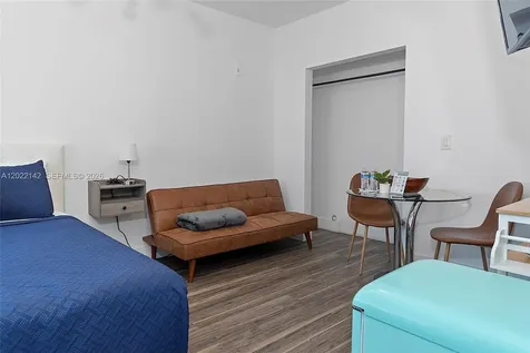 235 18th Street Miami Beach FL 33139