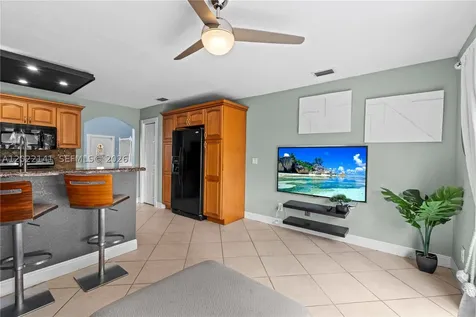 6188 NW 40th Street Coral Springs FL 33067