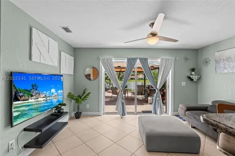 6188 NW 40th Street Coral Springs FL 33067