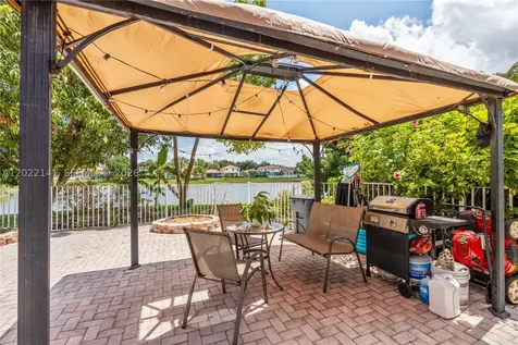 6188 NW 40th Street Coral Springs FL 33067