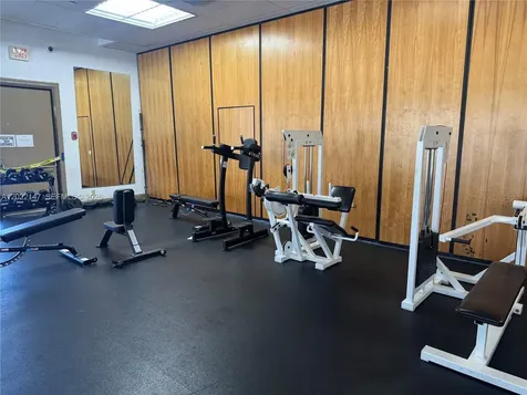 20335 W Country Club Drive Aventura FL 33180