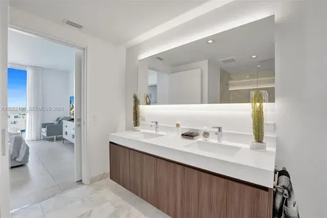 401 N Birch Road Fort Lauderdale FL 33304