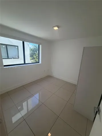 821 SW 18th Avenue Miami FL 33135