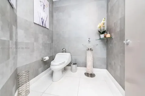 16051 Collins Avenue Sunny Isles Beach FL 33160