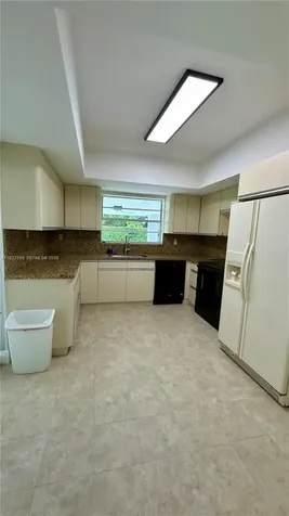7700 SW 52nd Court Miami FL 33143
