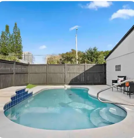 301 N Hollywood Avenue Daytona FL 32118