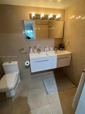 211 S Ocean Drive Hollywood FL 33019