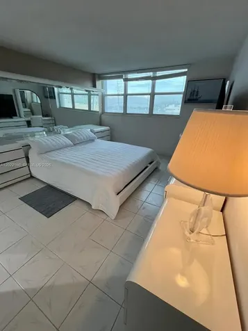 211 S Ocean Drive Hollywood FL 33019