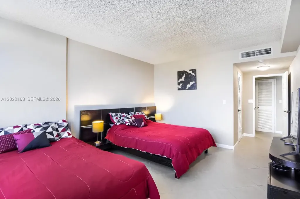 2501 S Ocean Drive Hollywood FL 33019