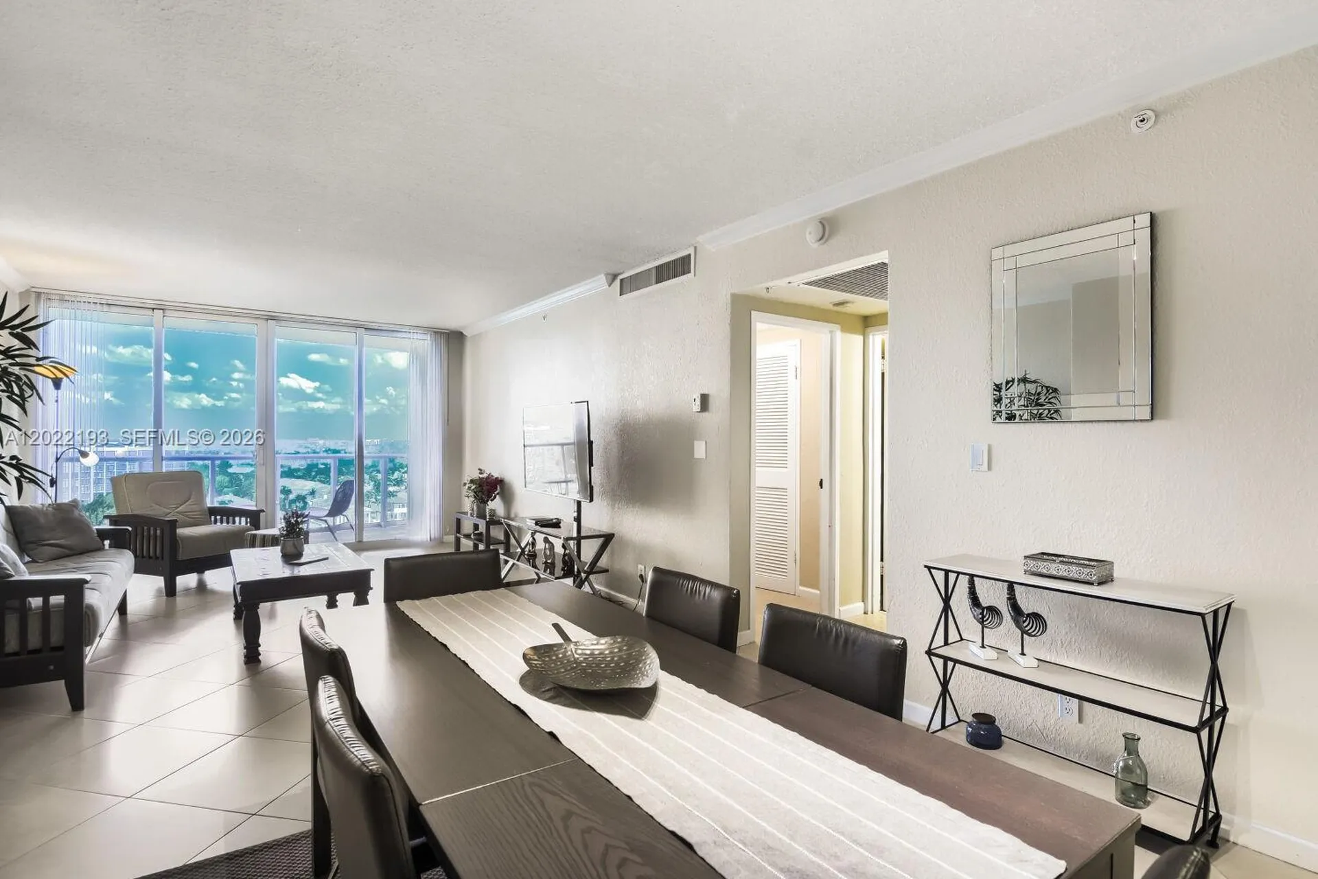 2501 S Ocean Drive Hollywood FL 33019