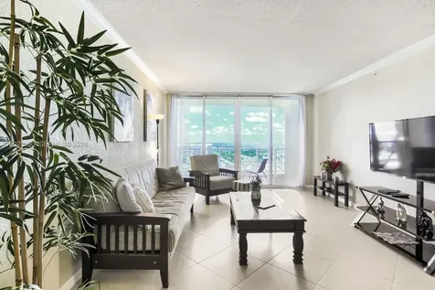 2501 S Ocean Drive Hollywood FL 33019