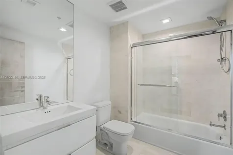 17111 Biscayne Boulevard North Miami Beach FL 33160