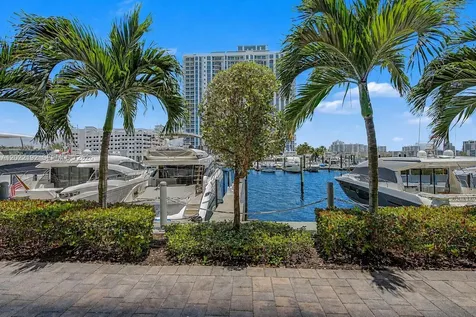 17111 Biscayne Boulevard North Miami Beach FL 33160