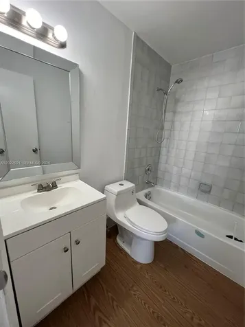 6141 W 22nd Court Hialeah FL 33016