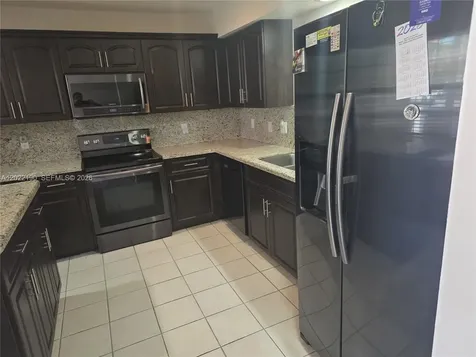 9521 NW 42nd Street Sunrise FL 33351