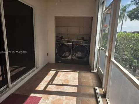 9521 NW 42nd Street Sunrise FL 33351