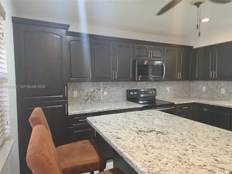9521 NW 42nd Street Sunrise FL 33351