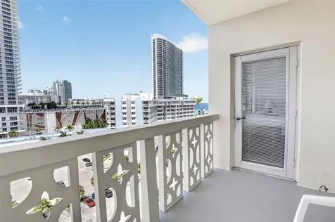 1817 S Ocean Drive Hallandale Beach FL 33009
