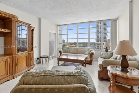 1817 S Ocean Drive Hallandale Beach FL 33009