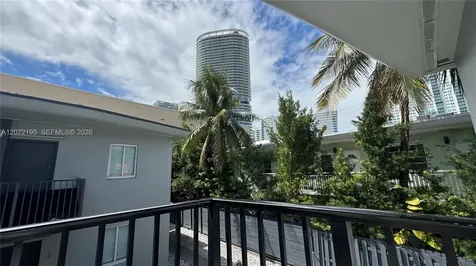 660 Lenox Avenue Miami Beach FL 33139