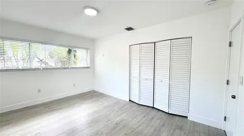 660 Lenox Avenue Miami Beach FL 33139