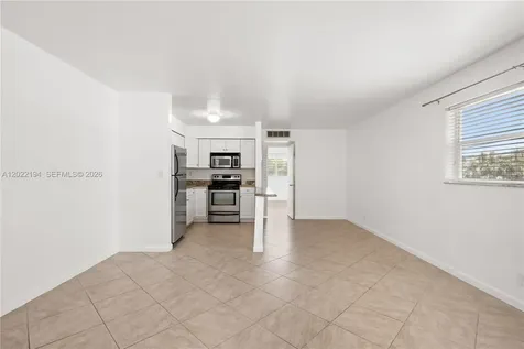 4051 NE 13th Avenue Oakland Park FL 33334