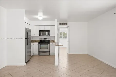 4051 NE 13th Avenue Oakland Park FL 33334