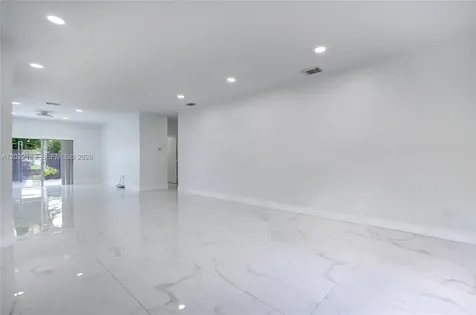 15548 SW 19th Lane Miami FL 33185